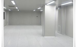 系統(tǒng)工程中如何有效的防止靜電產(chǎn)生？【東鑫凈化】